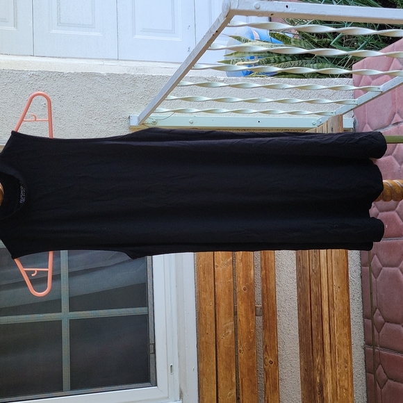 Topshop black halter dress. Size 4. - Picture 1 of 5